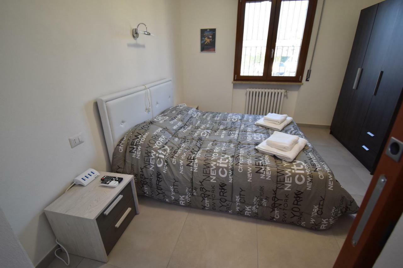 MeM House - Tra il Lago di Garda e Verona Castelnuovo del Garda Esterno foto