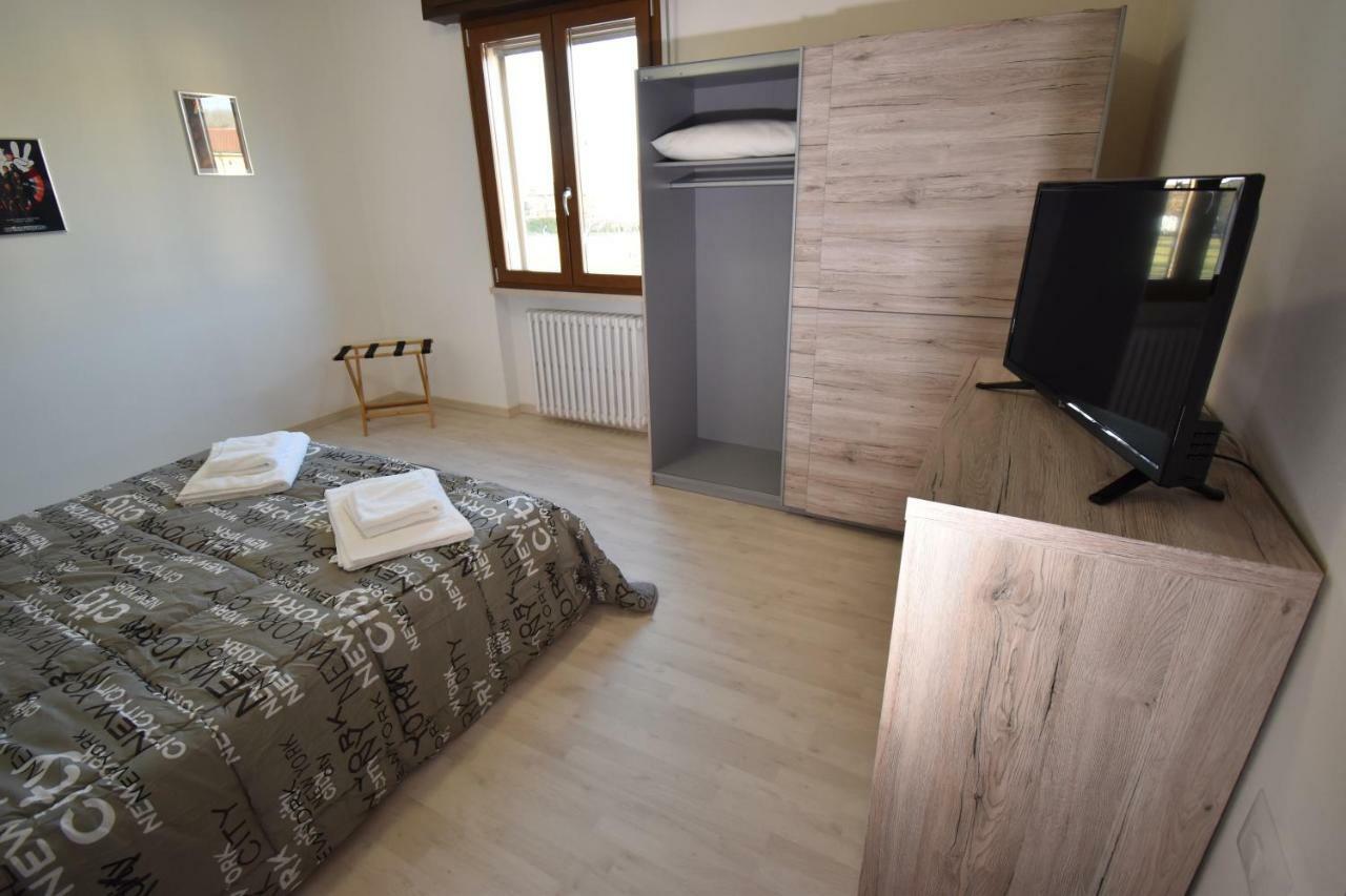 MeM House - Tra il Lago di Garda e Verona Castelnuovo del Garda Esterno foto
